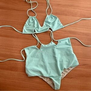 Acacia Brooklyn One Piece